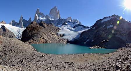На вершине Лагуна-де-Лос-Трес в Эль-Чалтене, Аргентина.