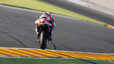 Nicky Hayden on the Honda.