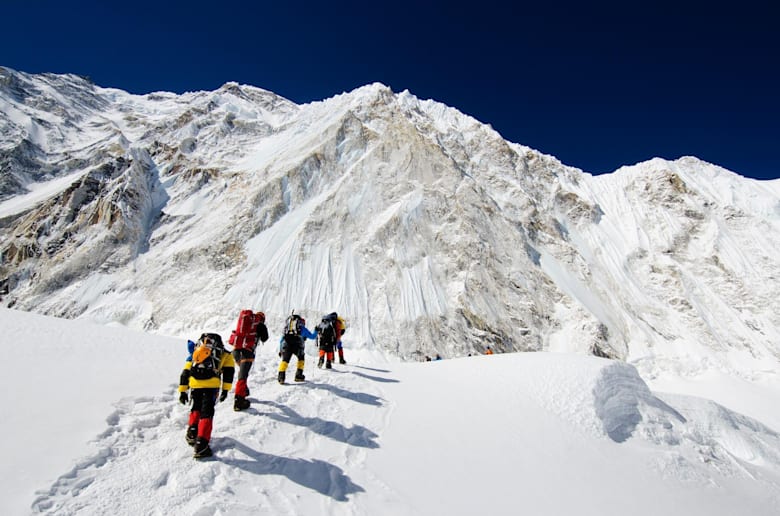 Everest Nerede, Hangi Ülkede? Everest Dağı Kaç Metre Yüksekliğinde?