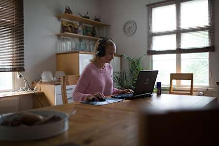 A photo of Mia Stellberg working