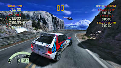 Captura de pantalla de Over Jump Rally muestra un Lancia Delta S4 en una pista de montaña.