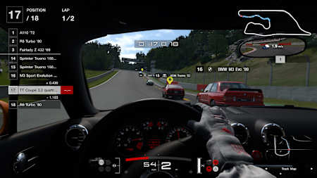 Screenshot aus My First Gran Turismo für PlayStation 5 zeigt ein Rennen aus der Cockpit-Perspektive