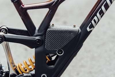 Close up of the shock cover detail on Loïc Bruni's Specialized Demo bike.