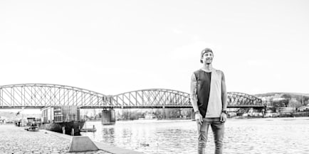 Michael Berry Beran představuje své tetování