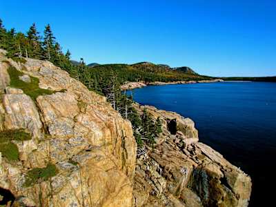 Otter Cliff on the coastline of Acadia Nationa Park, Maine.