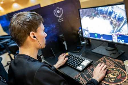 Serral plays StarCraft at IEM