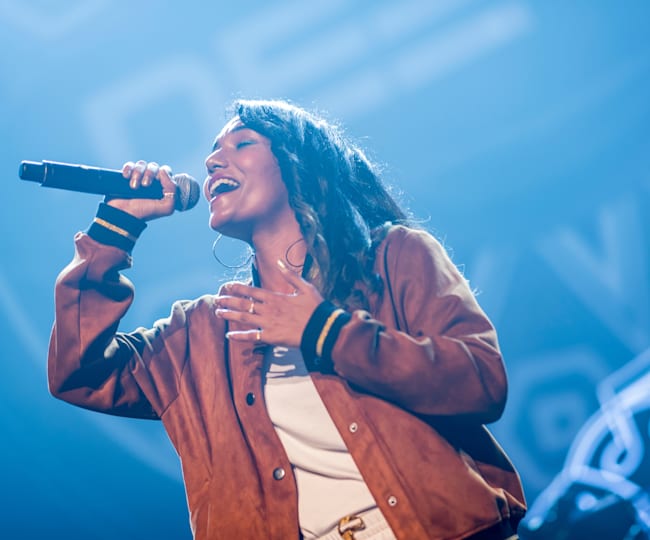 C6gg Fh7zhs4um A couple of days ago, he was in varanasi,having a haircut at one of the barber shops there. https www redbull com in en indian female rappers to watch