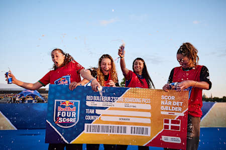 Team Vibesss - vinder af Red Bull Four 2 Score