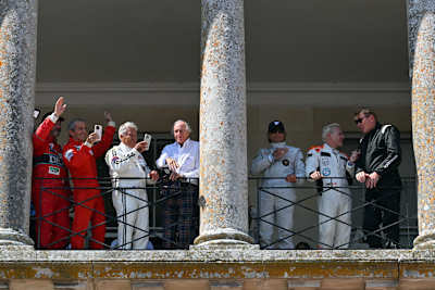 F1 World Champions from l to r, Nigel Mansell, Alain Prost, Mario Andretti, Sir Jackie Stewart, Emerson Fittipaldi, Jacques Villeneuve and Mika Hakkinen on the balcony at the 2025 Festival of Speed.