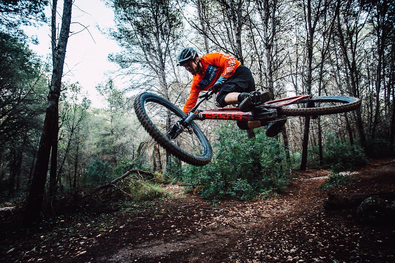 tabletop dirt jump