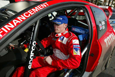 バーンズ「ロバート、出すのはそっちの棒じゃない！」