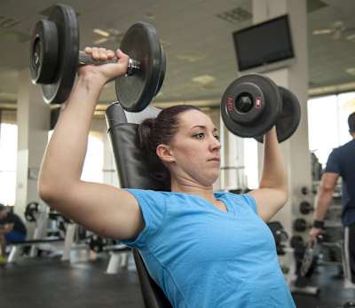 A la hora de entrenar importa el peso... pero mucho más la buena técnica.