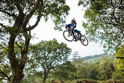 Danny Hart and his signature whip!