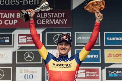 Vlad Dascălu as seen on the podium at the XCO World Cup race in Albstadt, Germany, in 2022.