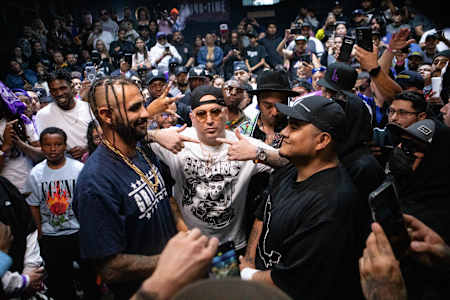Dizaster x Aczino face off at Red Bull Batalla