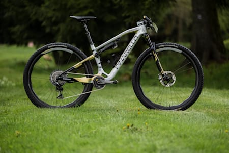 Le Pinarello Dogma XC de Tom Pidcock