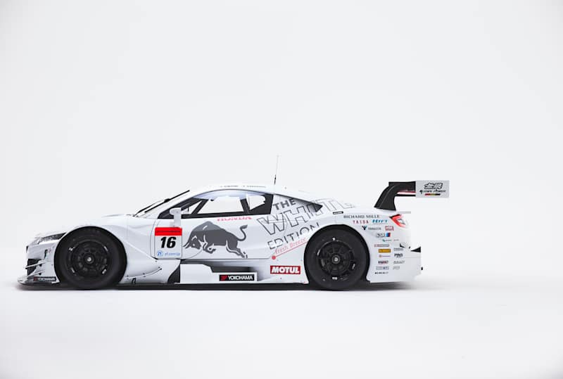 SUPER GT 2017】TOM'S 37号車 x Red Bullがシリーズチャンピオン