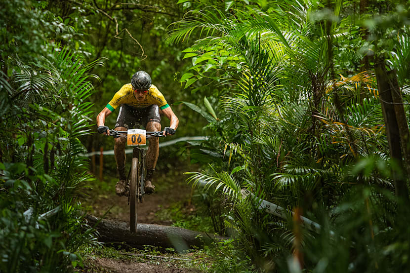 Edson Rezende estreiando na elite
