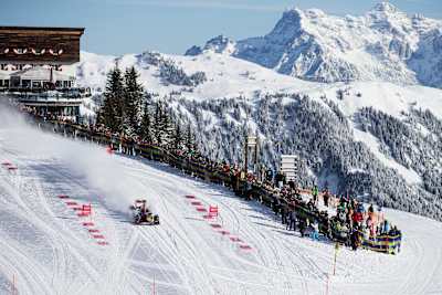 No Streiff: Max Verstappen on a downhill run No Streiff: Max Verstappen on a downhill run