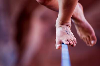  Slackline wzmocnienia mięśnie nóg 