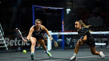 Alejandra Alonso De Villa during the quarter finals of the Bordeaux Premier Padel P2 in Bordeaux, France on July 4, 2025.   