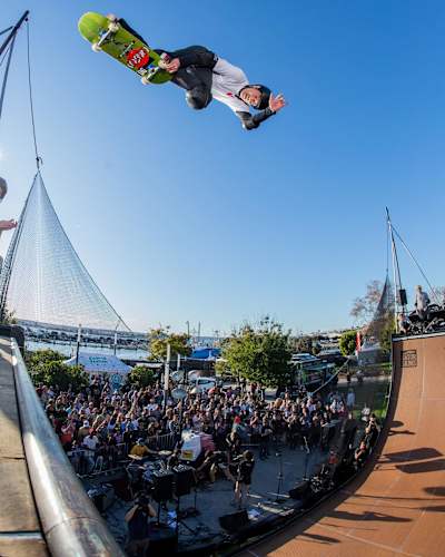 O brasileiro no Wonderfront Festival no Ruocco Park em San Diego.