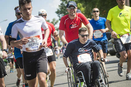 George Balta si Daniel Osmanovici au alergat la Wings for Life World Run 2016 in Viena.