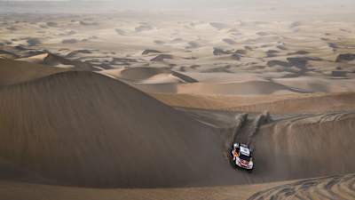 Sébastien Loeb in the Peugeot 3008 DKR Maxi of the Team Peugeot Total navigating through the dunes during stage 5 of the Dakar Rally, between San Juan de Marcona and Arequipa, Peru.