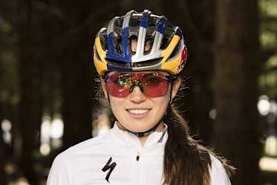 Kate Courtney a Specialized Factory csapatát erősíti