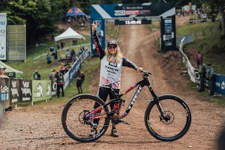 Valentina Höll overall 2021 DH series winner at Snowshoe.