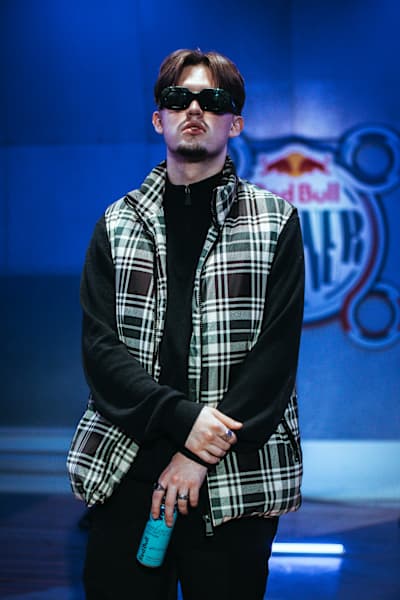 Portrait du rappeur Livaï pour Red Bull Spinner.