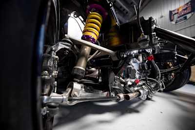 KW Competition製3ウェイ・アジャスタブルコイルオーバー