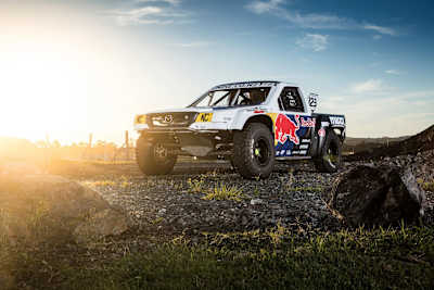 スタジアムトラックらしいルックスを纏ったRUMBUL