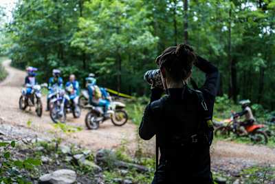 Amy Lentz participates in motorsports photography clinic.
