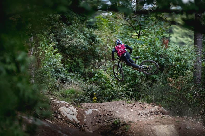 downhill mtb loic bruni s bike set up for 2018