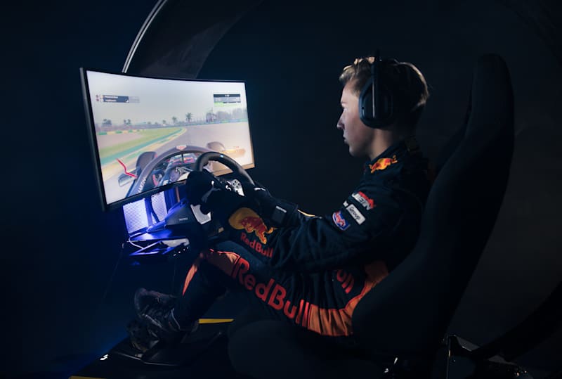 Liam Lawson using his simulator to train