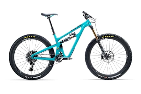 Yeti SB150 disponible en su clásico color turquesa o en anaranjado