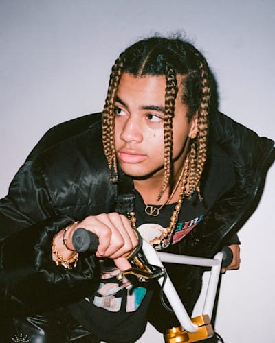 “First dates should always be about enjoying a vibe," expresses 24Goldn.