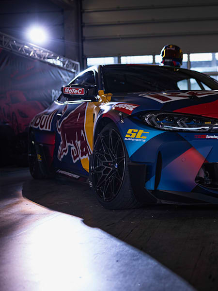 Detailaufnahme des optimierten BMW M4 der Red Bull Driftbrothers.