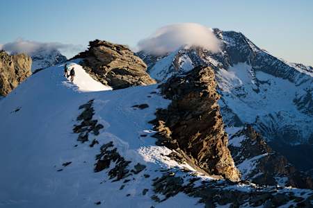 Saas-Fee : endroit rêvé pour les randonneurs et les freeriders.