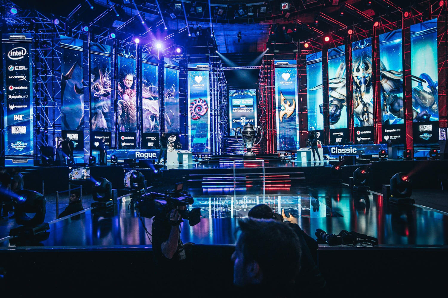 StarCraft 2 na IEM Katowice Zobacz film dokumentalny