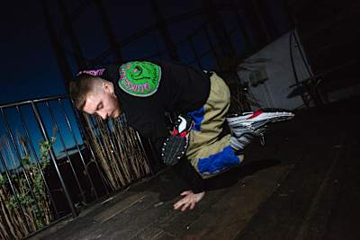 Sheku's style has earned him the nickname 'Thready Krueger'.