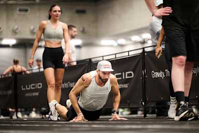 Alexander Rončević trat mit seiner Freundin auch im Mixed Double Bewerb an