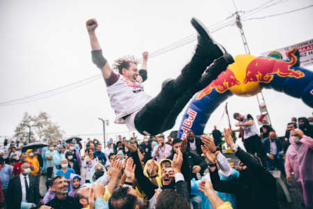 Red Bull Formulaz erkekler kategorisinde şampiyon Fatih Çukur