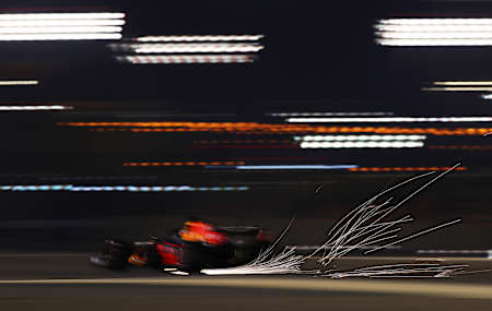 Max Verstappen fa scintille durante il GP del Bahrain 2020