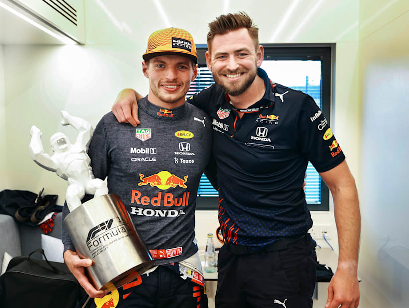 Freundin Vater Coach Das Team Hinter Max Verstappen