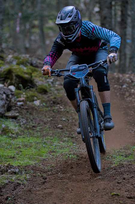 Helmos Enduro