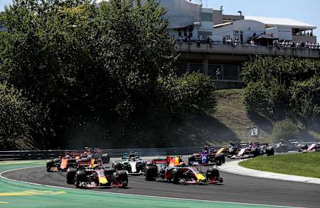 Ricciardo slammed Verstappen's "amateur" move in Hungary