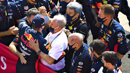 Silverstone 2020: Dr. Helmut Marko (in weiß), Christian Horner (l.) und Max