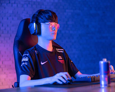 Faker of T1 is seen during the portrait shooting in South Korea on November 23, 2020.  